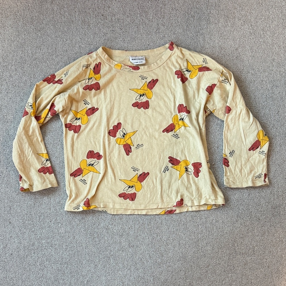 Bobo Choses Beige and Red Bird Print Long Sleeve Tee size 8-9